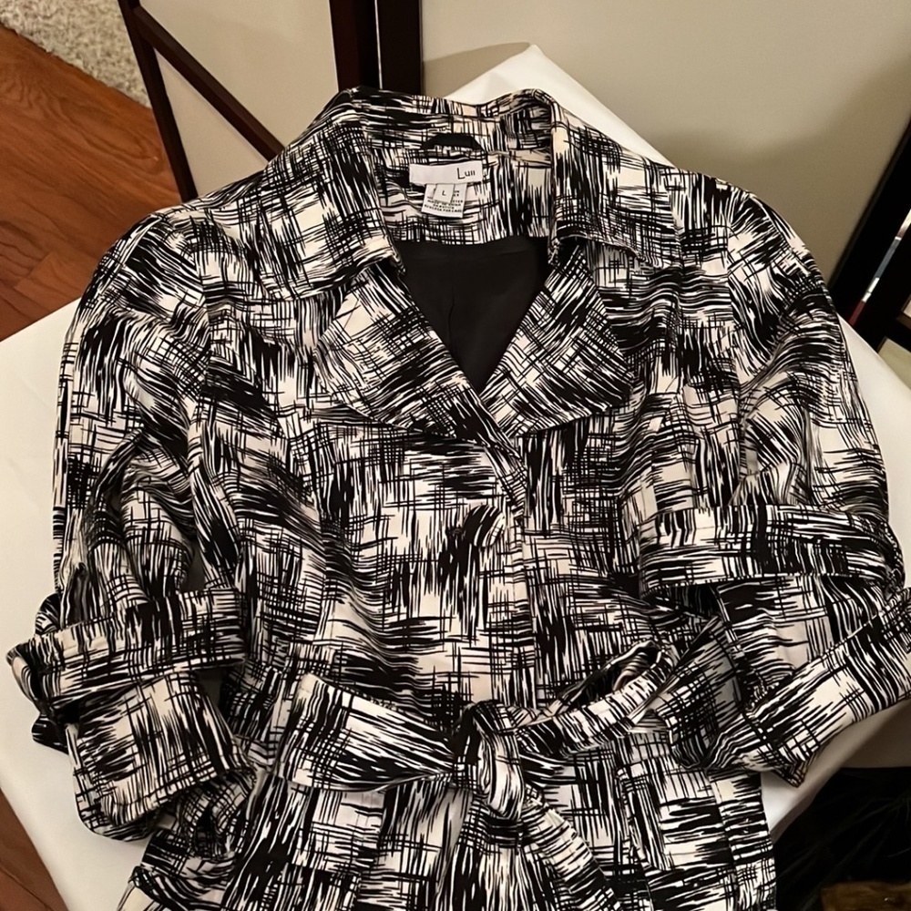 LUN - Ladies Blazer Black & White